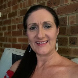 Meet your Posher, Vikki